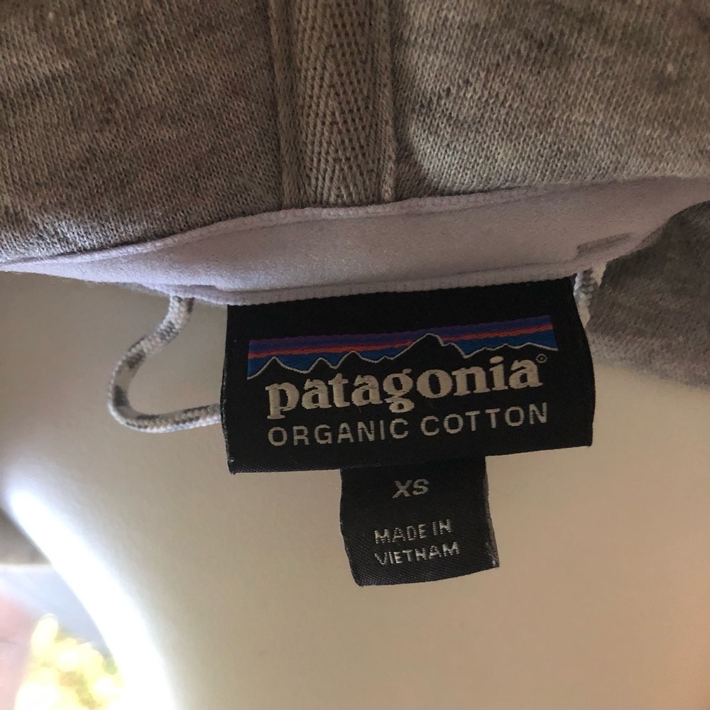 Patagonia quilted zip up hoodie - Picture 4 of 4